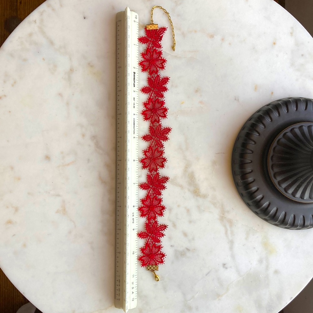 Ladies’ Choker
